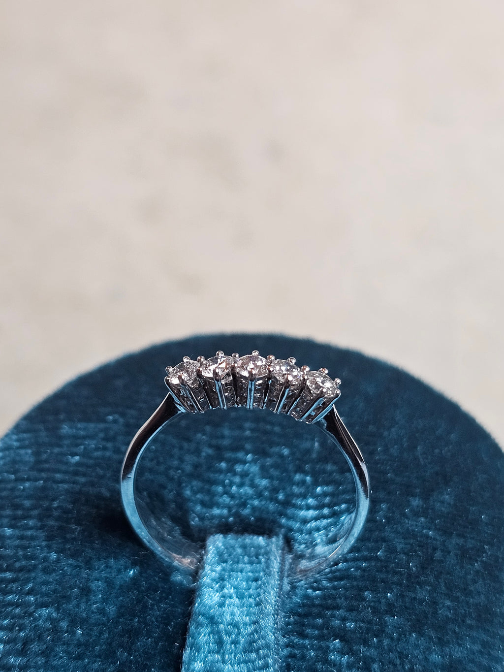 ANELLO VERETTA  DIAMANTI NATURALI KT 0,30