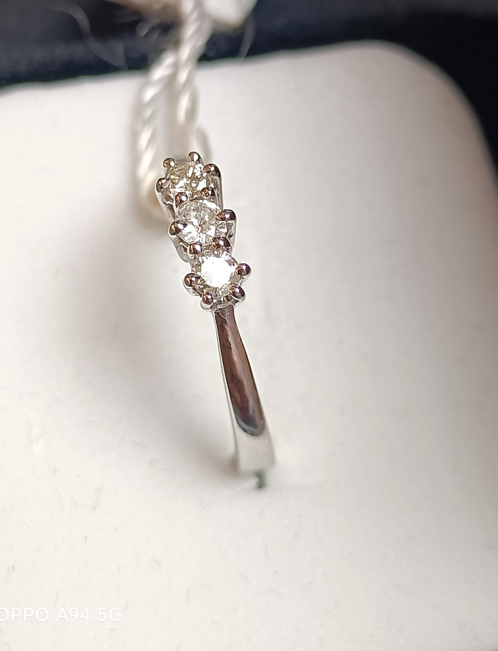 TRILOGY IN ORO BIANCO 18KT RICONDIZIONATO DIAMANTI NATURALI KT 0,18