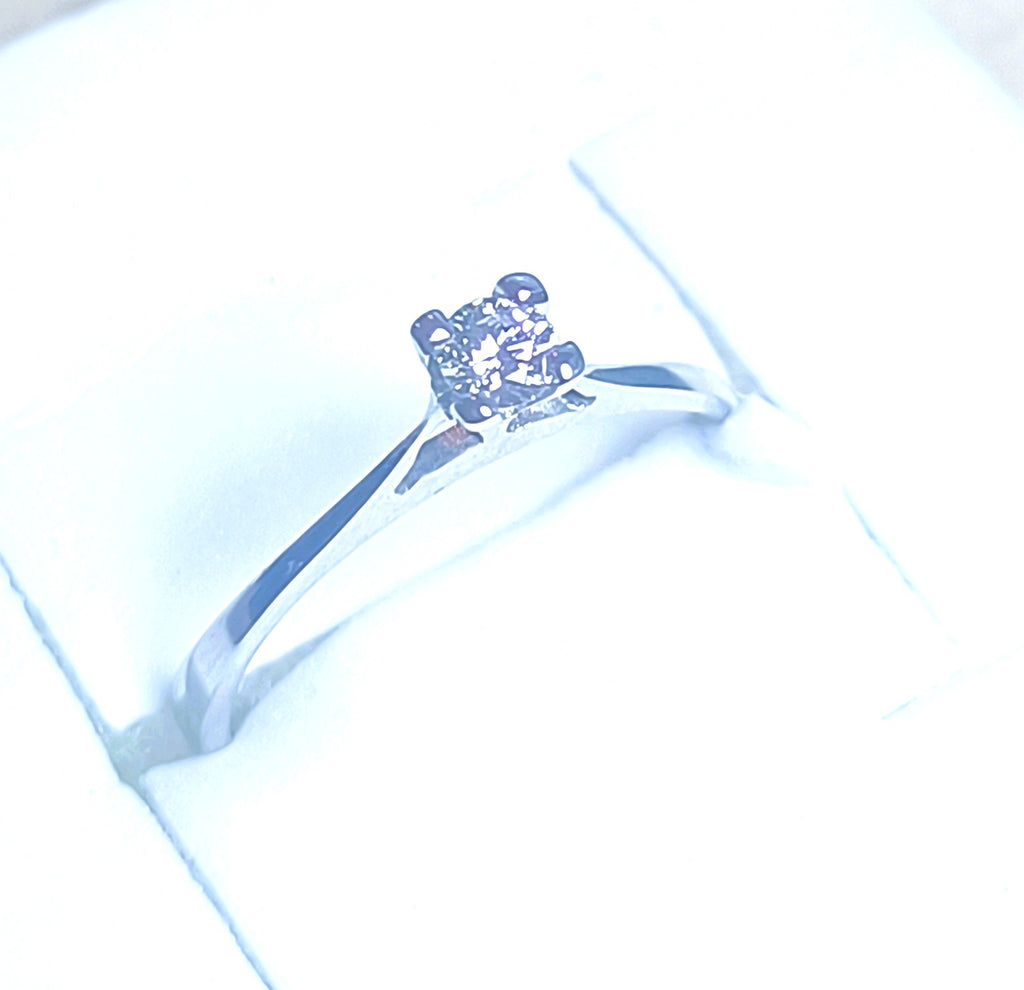 SOLITARIO IN ORO BIANCO 18KT DIAMANTE NATURALE KT 0,08 G COLOR VS1