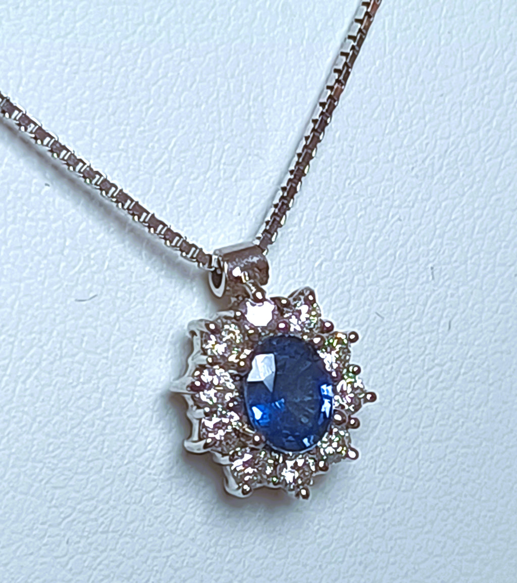 COLLANINA IN ORO BIANCO 18KT CON ZAFFIRO E DIAMANTI NATURALI