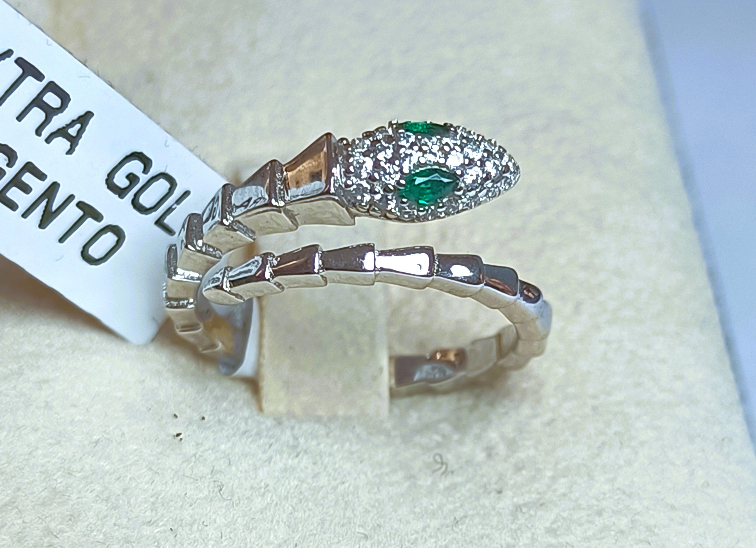 ANELLO CON SERPENTELLO IN ARGENTO 925 OCCHI VERDI LUMINOSI