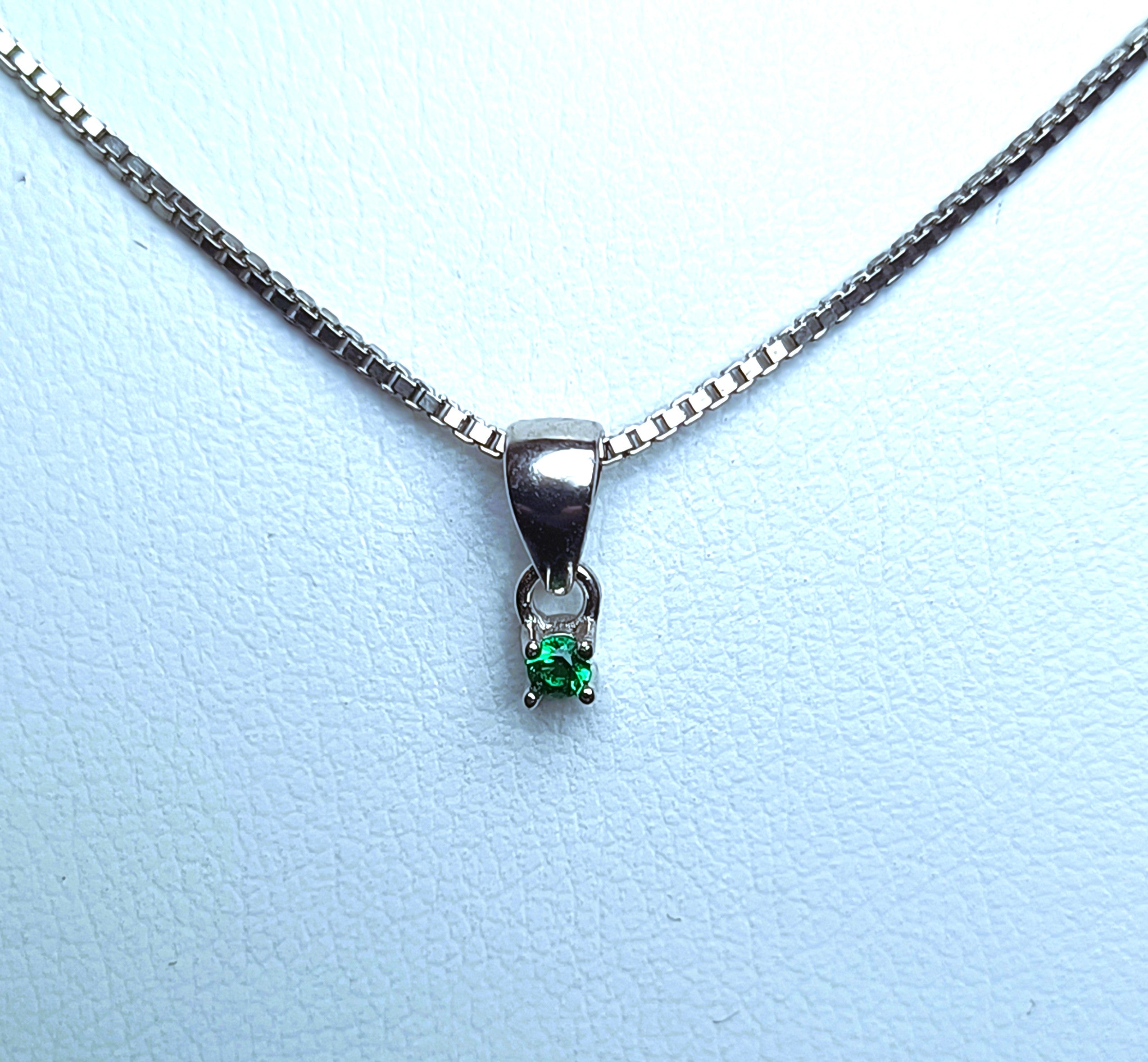 COLLANINA IN ARGENTO 925 CON PENDENTE E ZIRCONE COLORATO