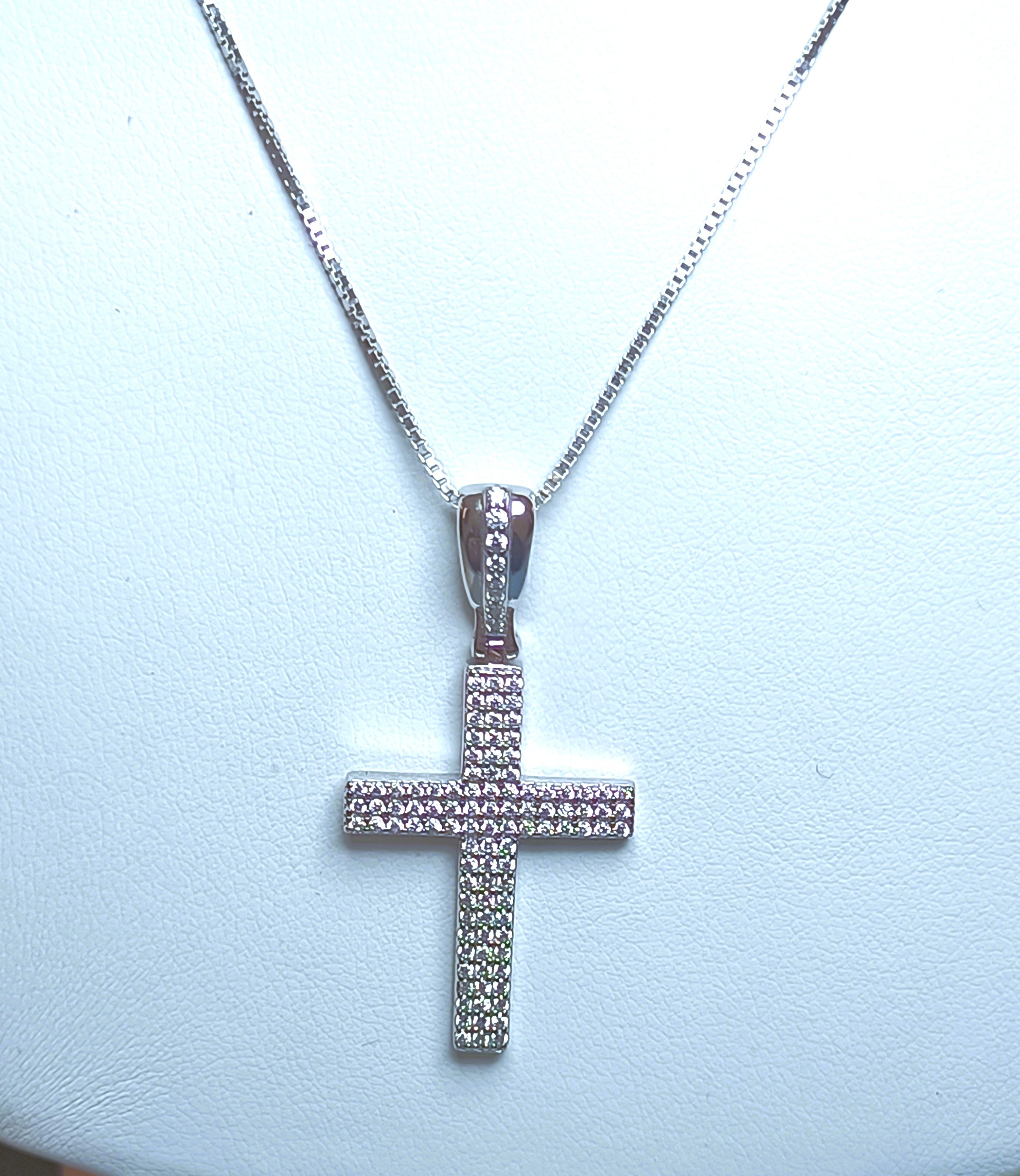 COLLANINA CON CROCEFISSO IN ARGENTO 925 E ZIRCONI