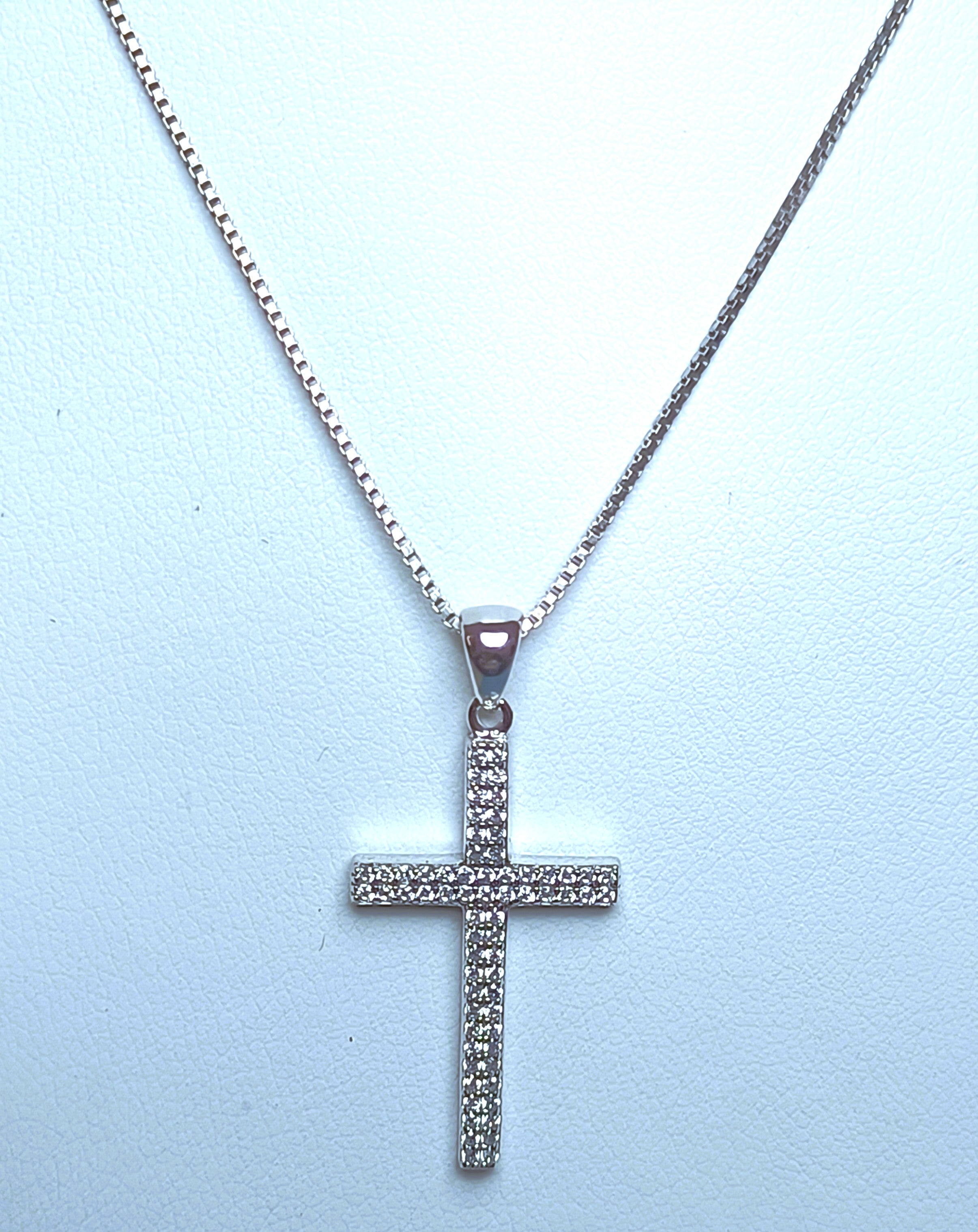 COLLANINA IN ARGENTO 925 CON CROCEFISSO