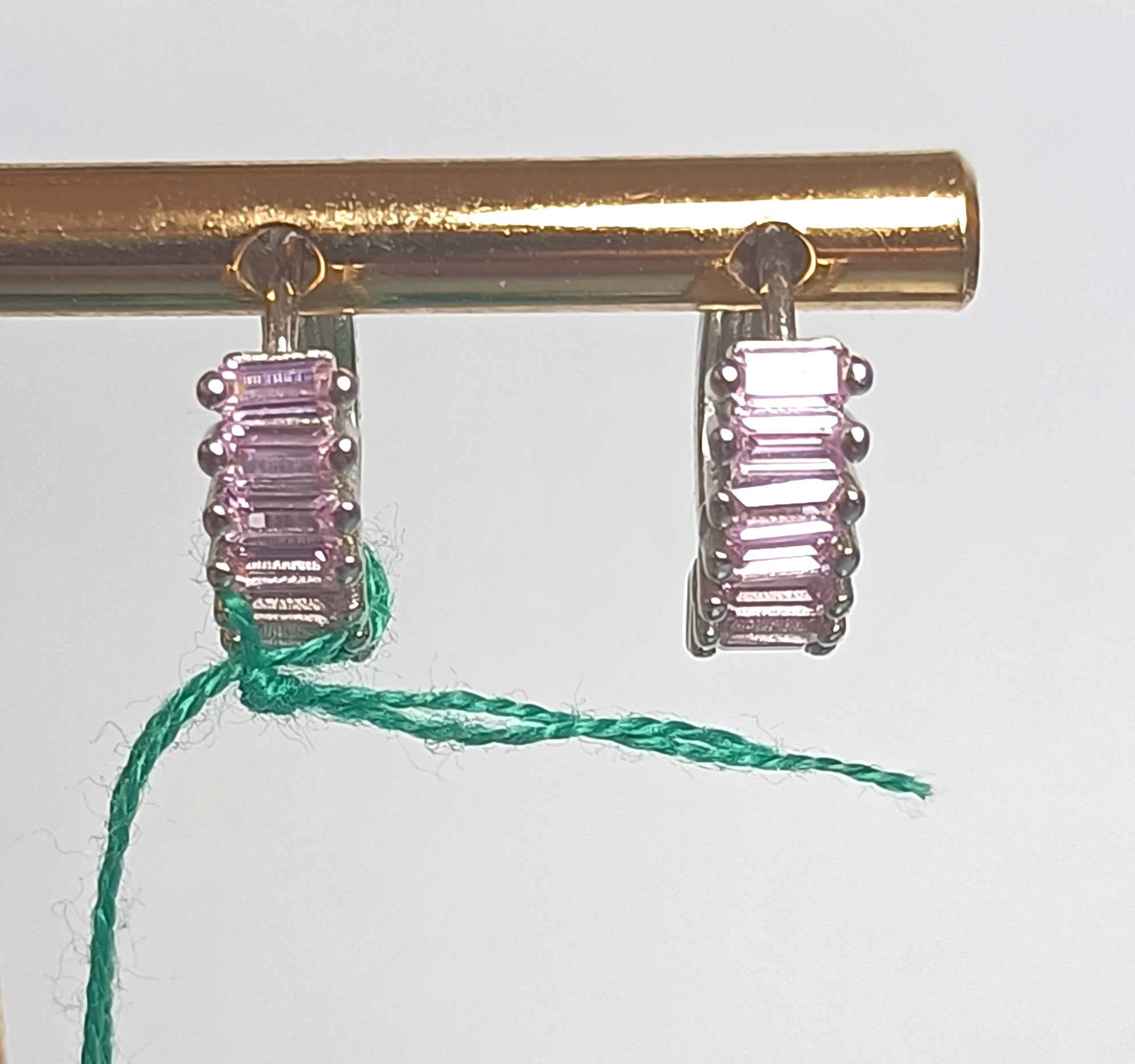 PICCOLI CERCHIETTI CON PIETRE ROSA LUMINOSE ARGENTO 925