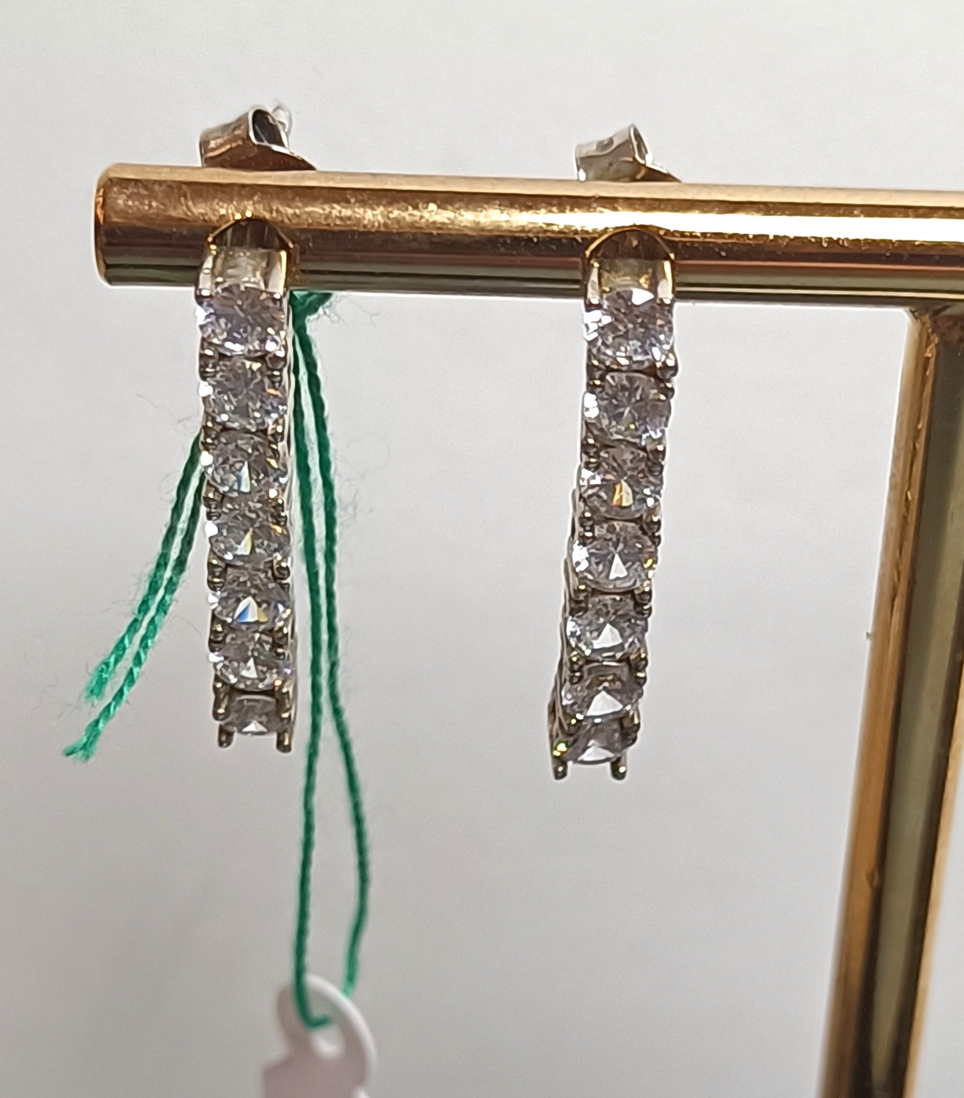 ORECCHINI PENDENTI TUTTI ZIRCONI LUMINOSI IN ARGENTO 925