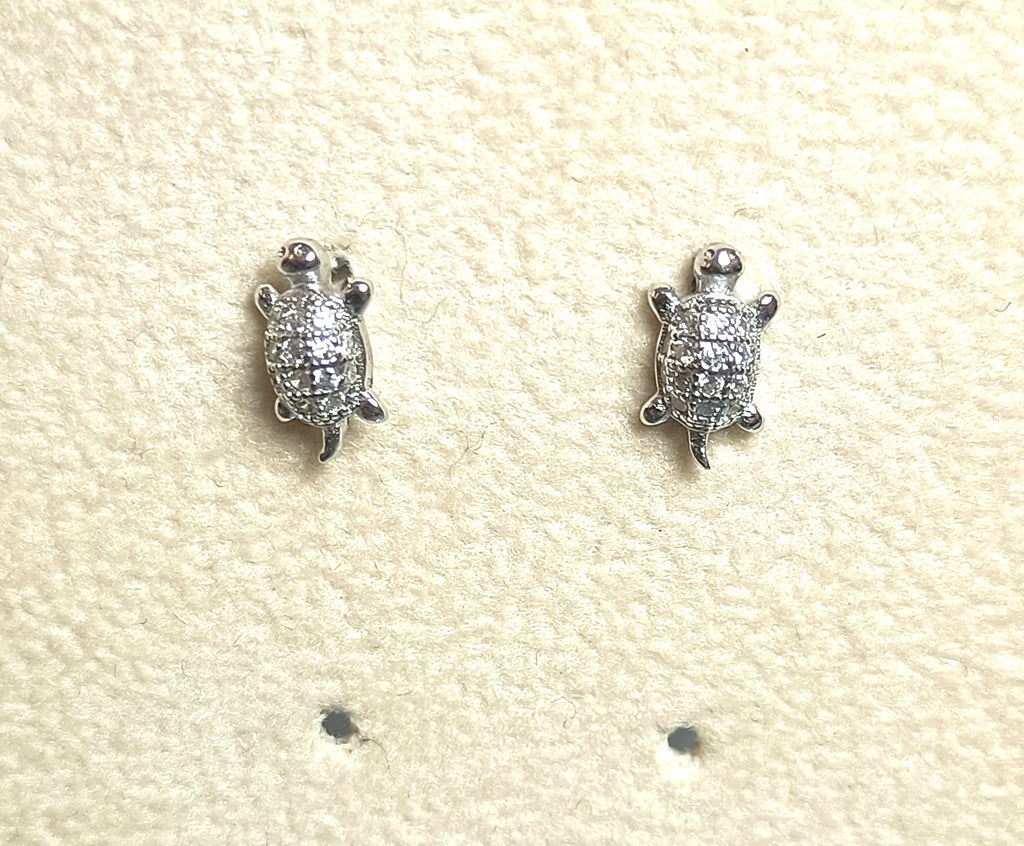 ORECCHINI BIMBI IN ARGENTO 925 ZIRCONI , RAFFIGURA UNA TARTARUGA