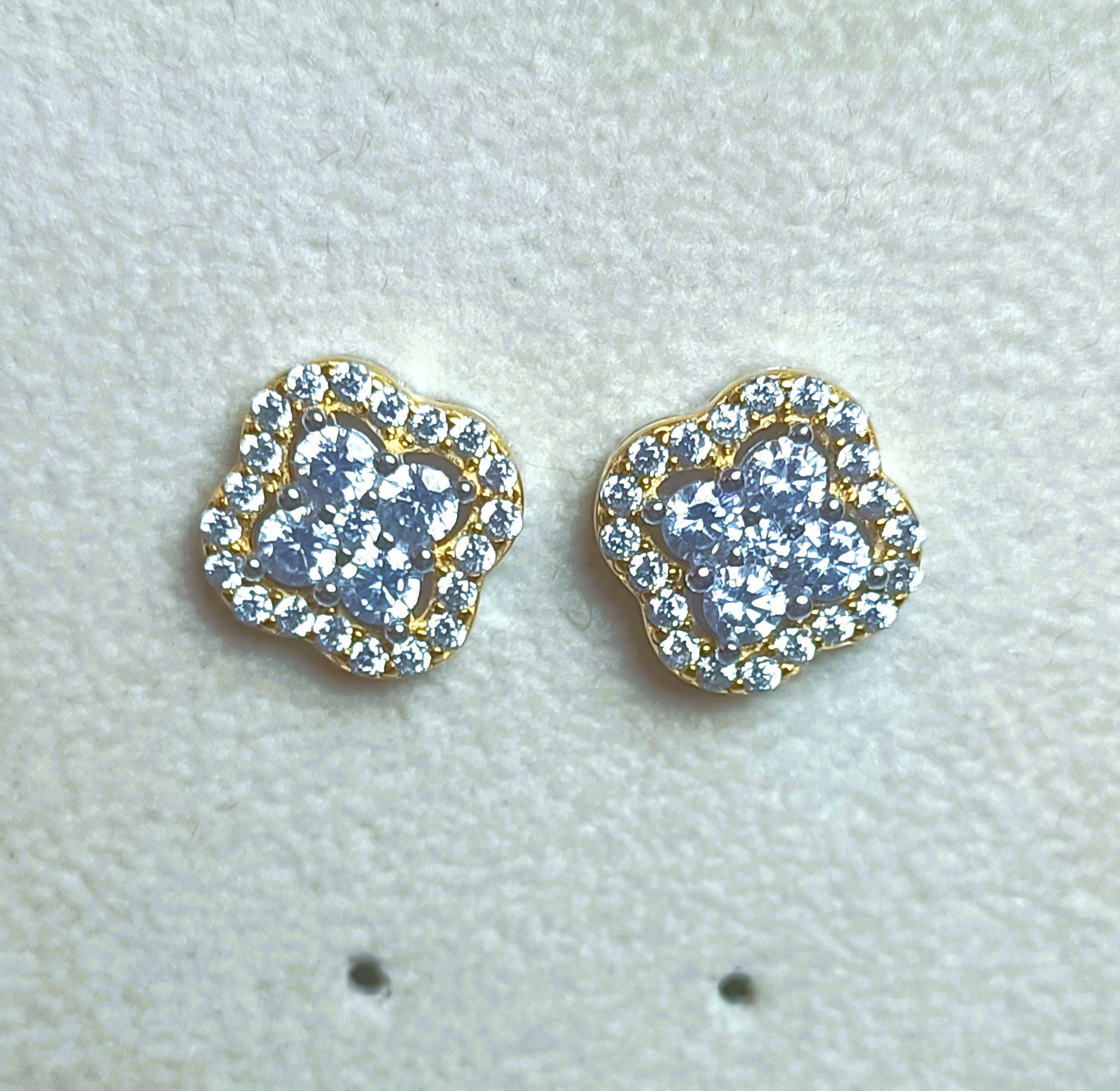 ORECCHINI IN ARGENTO 925 COLOR ORO E ZIRCONI LUMINOSI