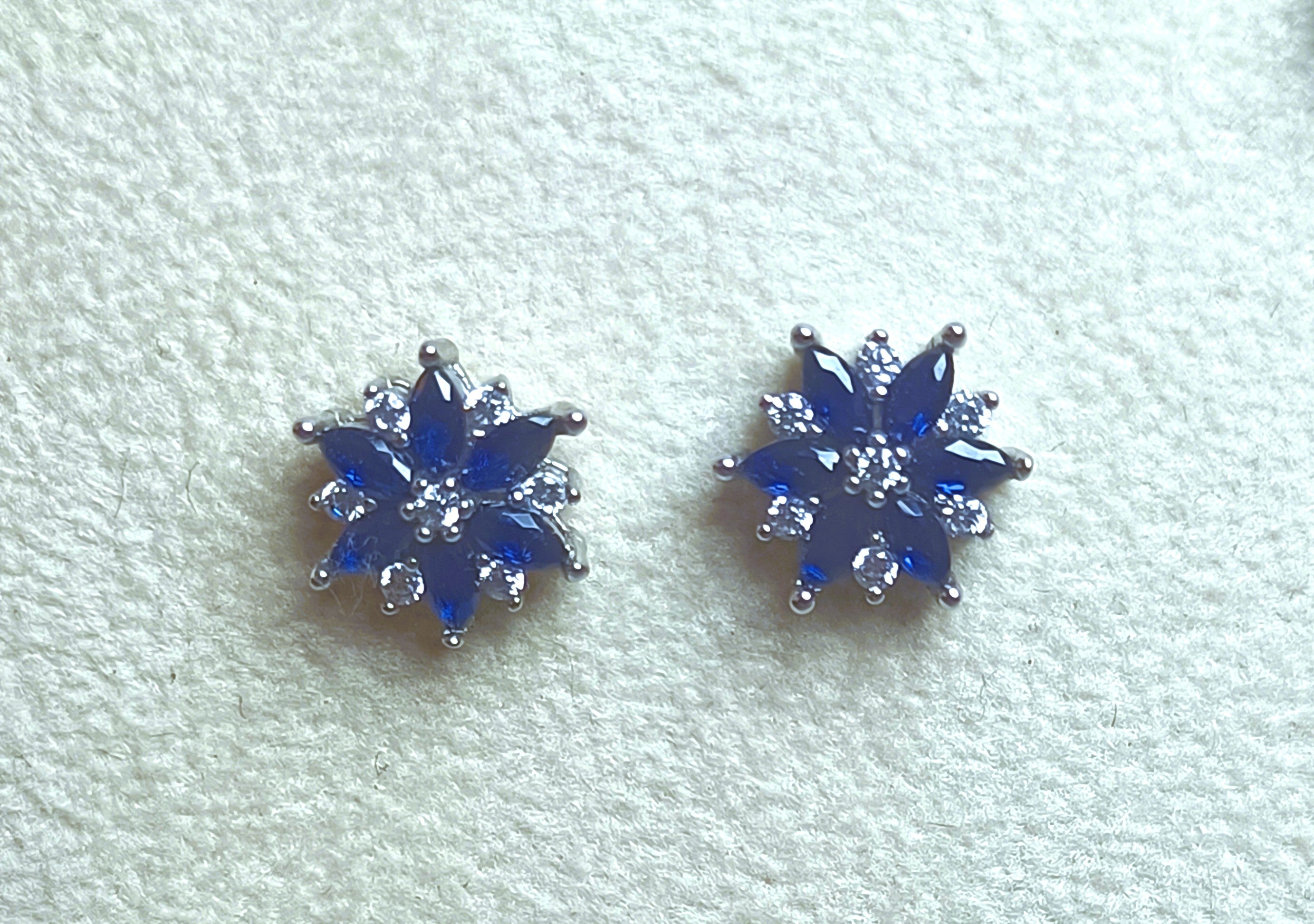 ORECCHINI IN ARGENTO 925 E PIETRE DI COLORE CON ZIRCONI