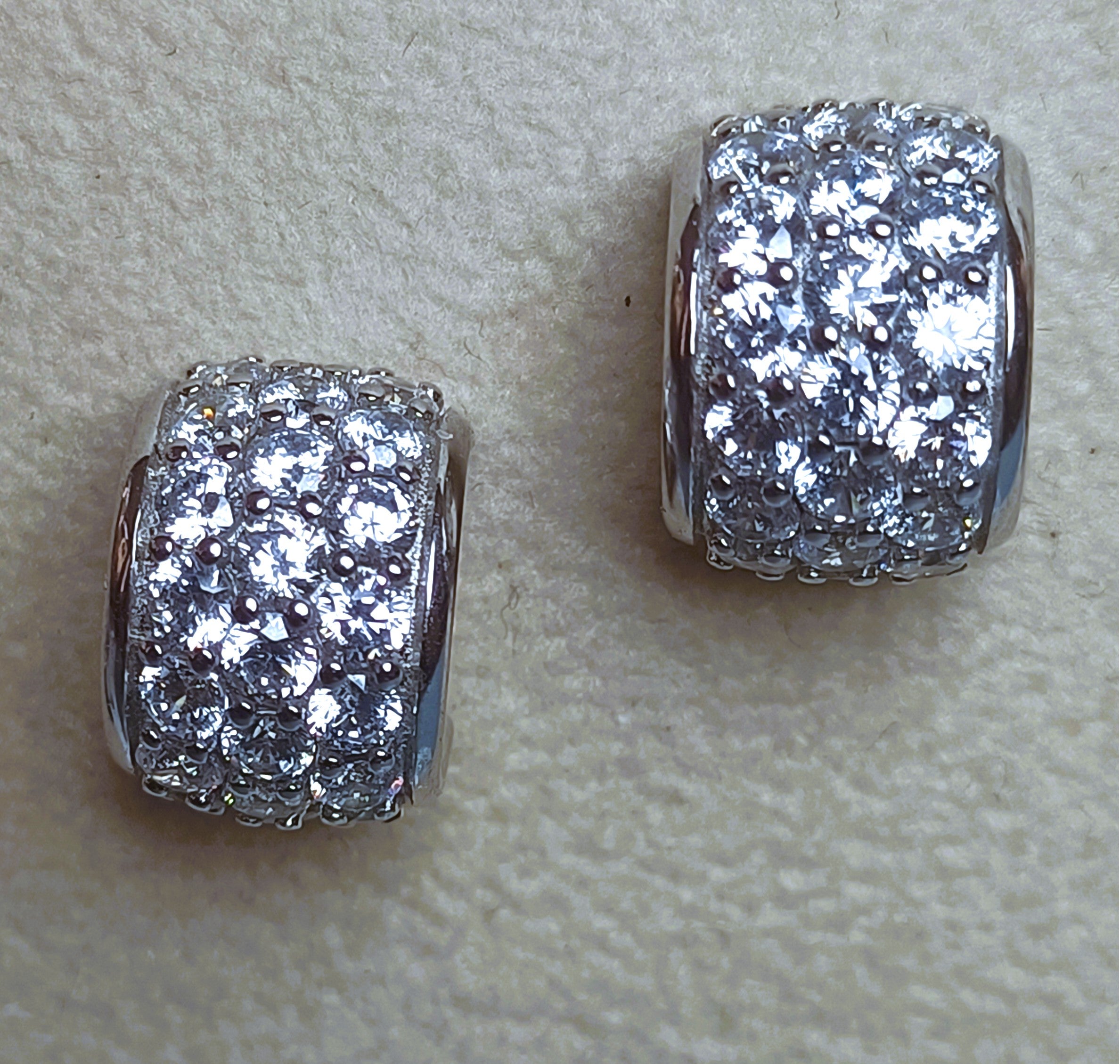 ORECCHINI STUPENDI IN ARGENTO 925 E ZIRCONI DI ALTISSIMA QUALITA'