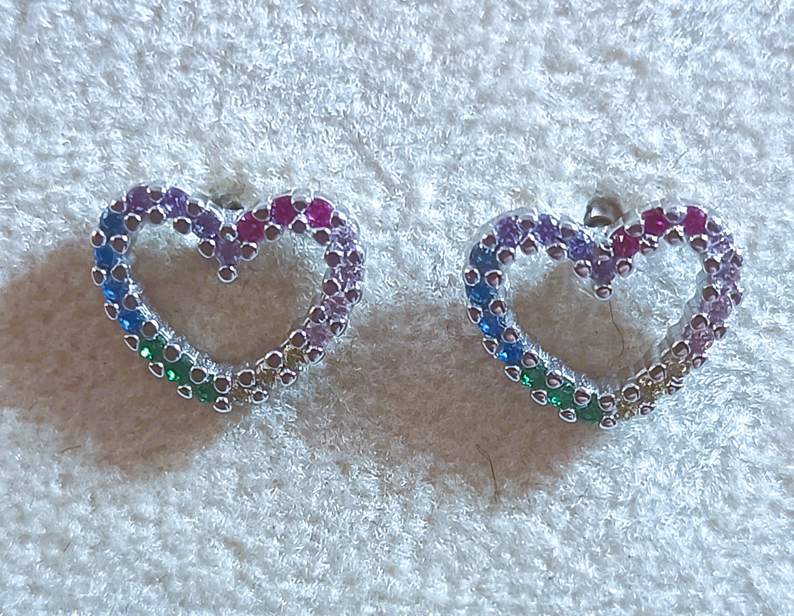 ORECCHINI A CUORICINO CON PIETRE E ZIRCONI ARGENTO 925