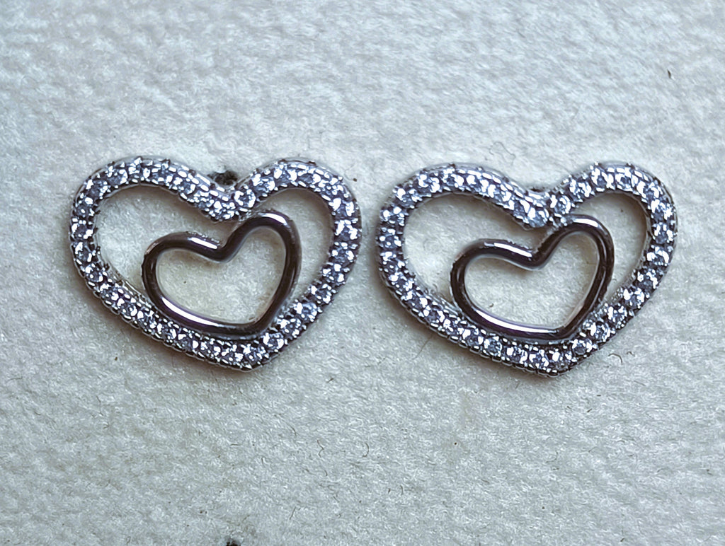 ORECCHINI IN ARGENTO 925 , DESIGN DOPPIO CUORE E ZIRCONI