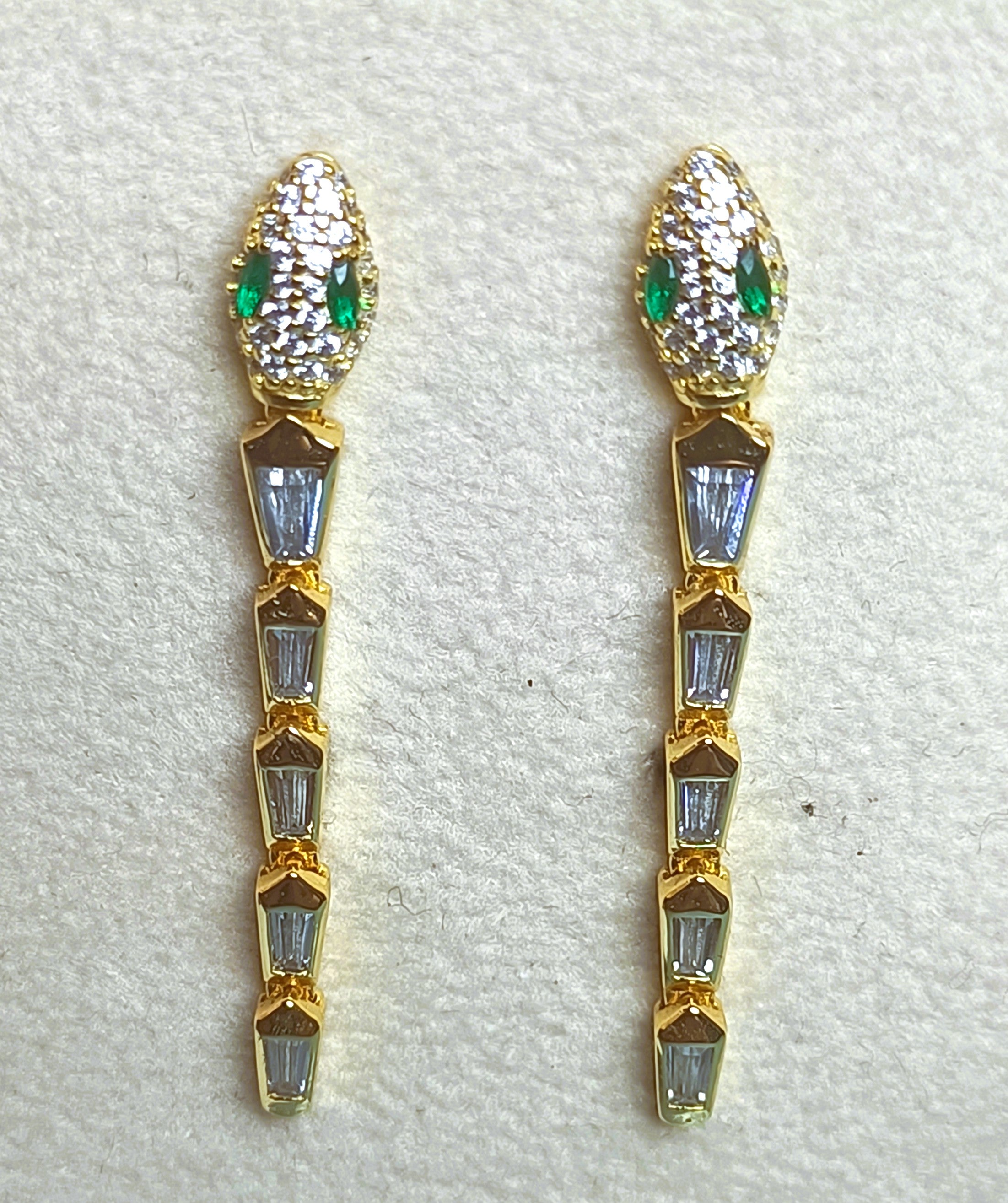 ORECCHINI DESIGN SERPENTE GIALLO IN ARGENTO 925 E PIETRE SUPER LUMINOSE