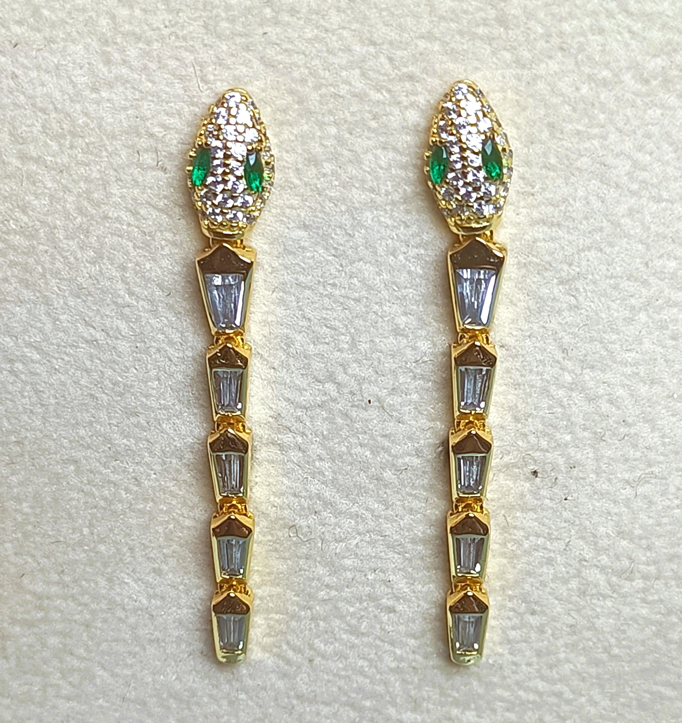 ORECCHINI DESIGN SERPENTE GIALLO IN ARGENTO 925 E PIETRE SUPER LUMINOSE