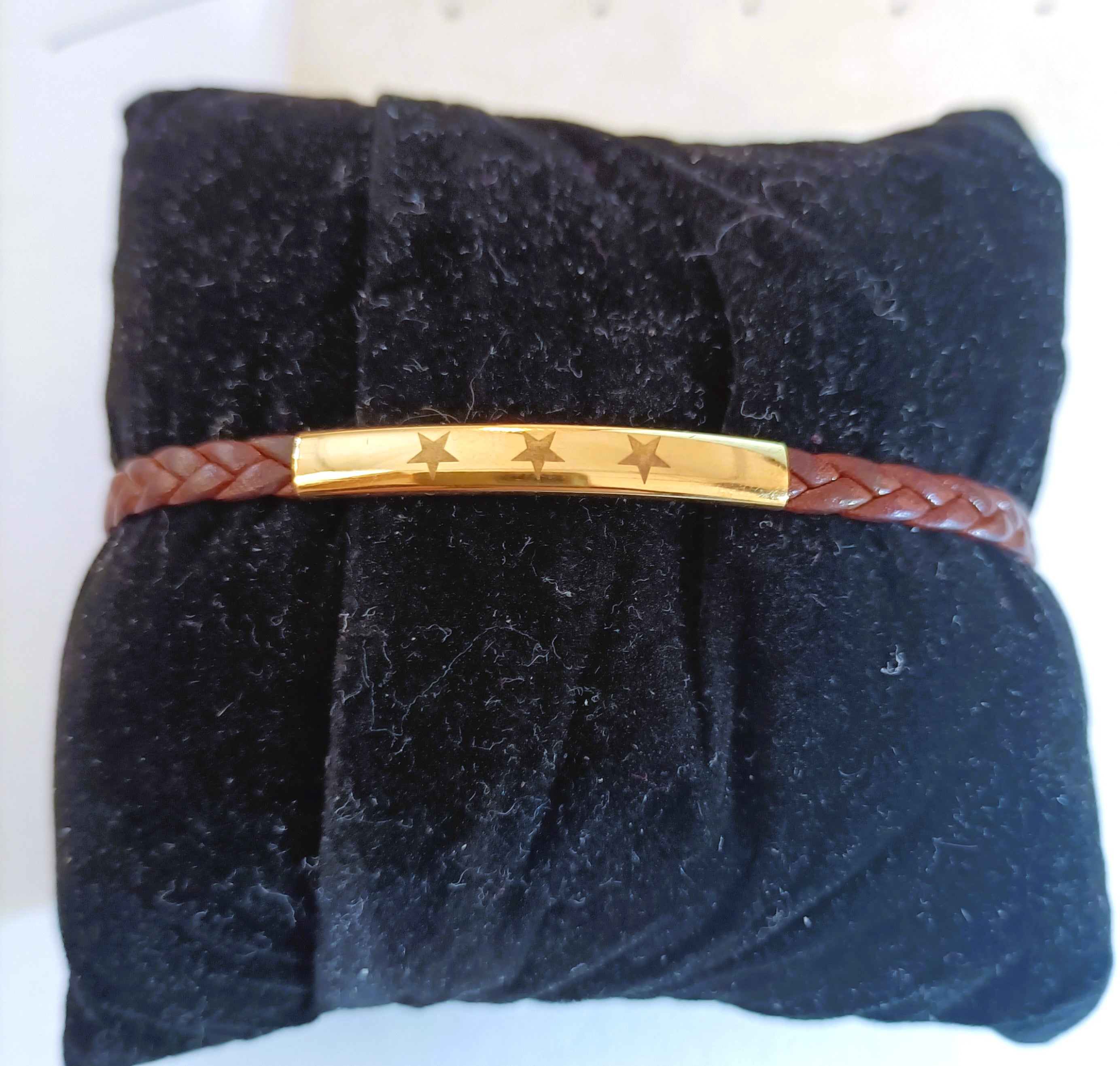 BRACCIALE IN ORO GIALLO 18KT E VERA PELLE RIGENERATO