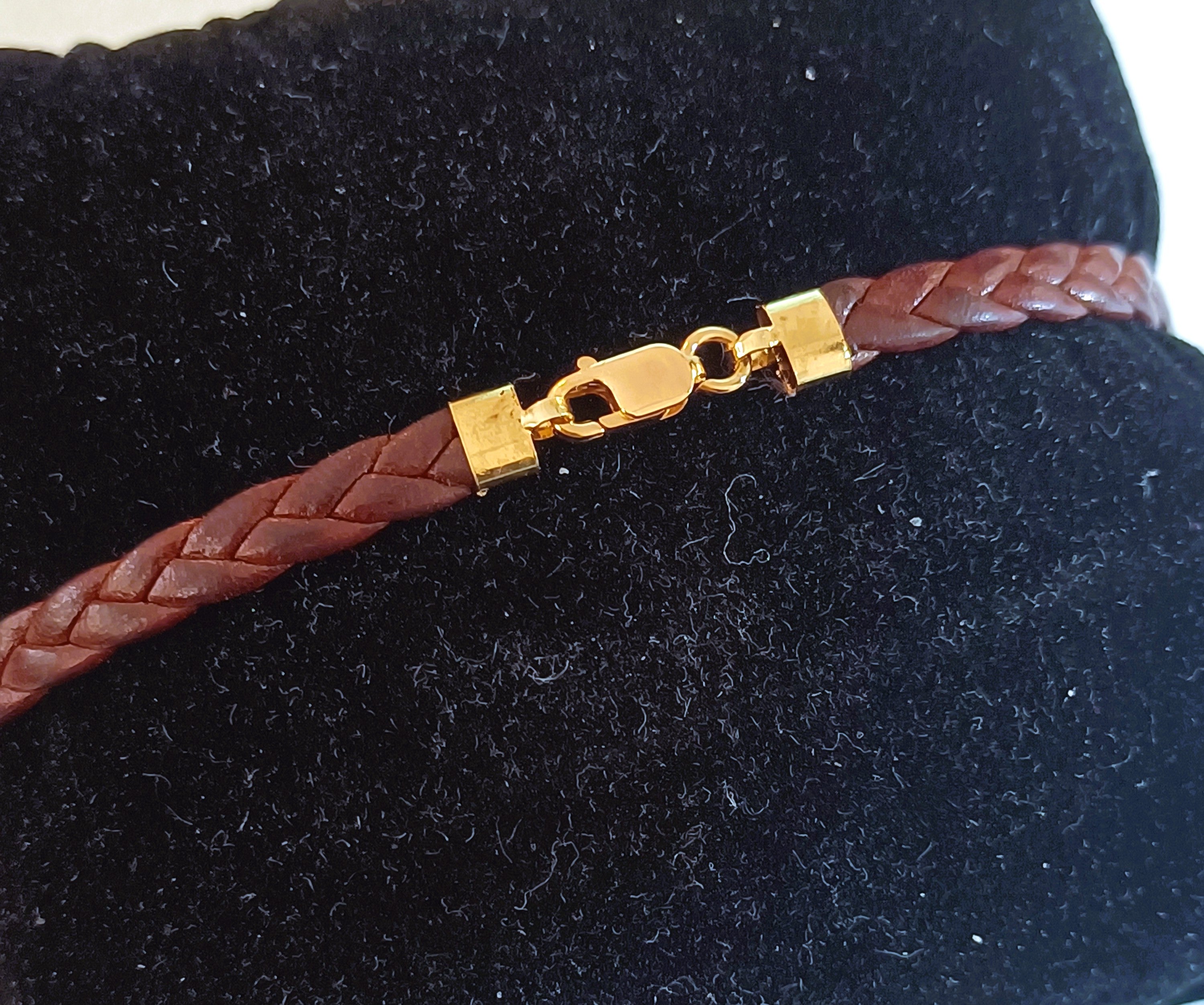 BRACCIALE IN ORO GIALLO 18KT E VERA PELLE RIGENERATO