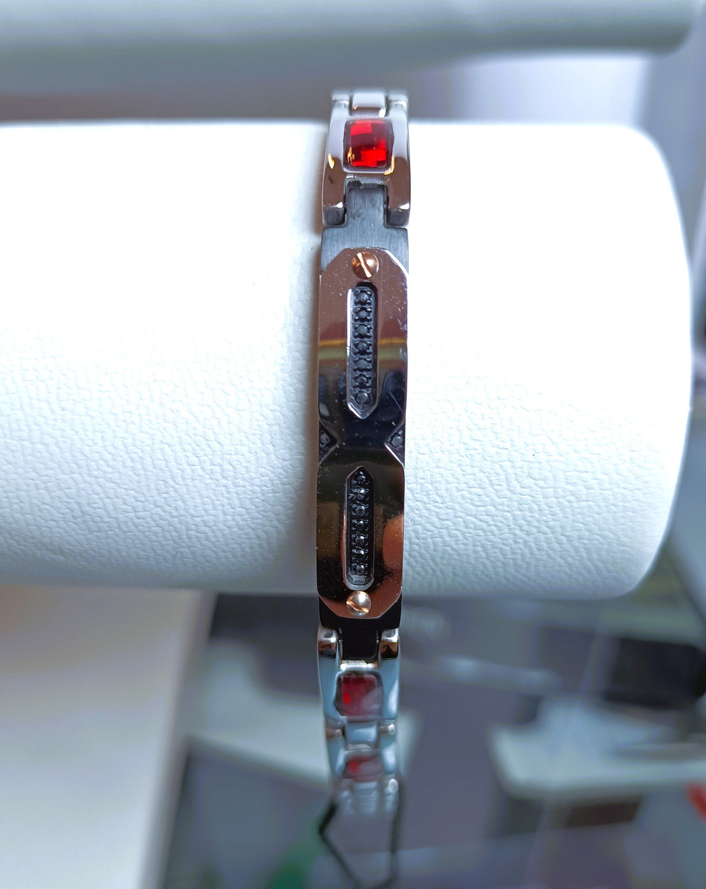 BRACCIALE GIOIELLO IN ACCIAIO PVD E SPINELLI "ROSSO AMANTE"