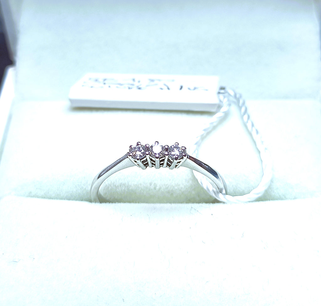 TRILOGY IN ORO BIANCO 18KT DIAMANTI NATURALI