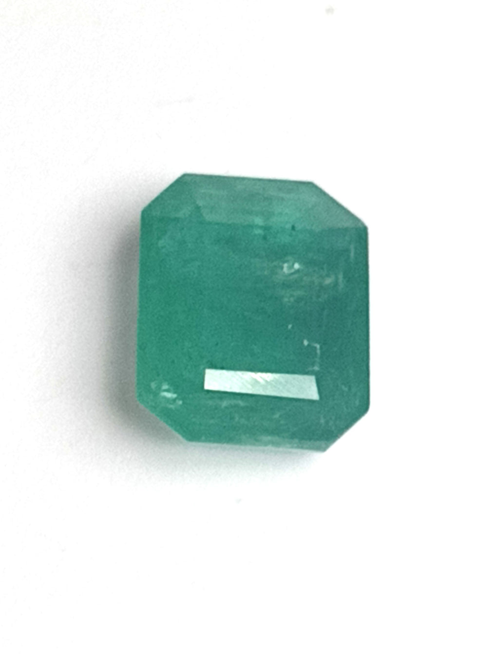 SMERALDO NATURALE SEMI TRASPARENT 4,88 KT CERTIFICATO I.G.I