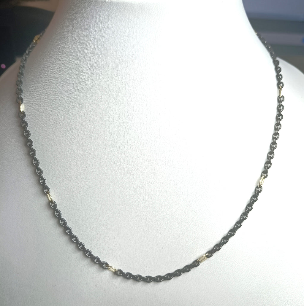 COLLANINA GIROCOLLO IN ACCIAIO BRUNITO E PL ORO