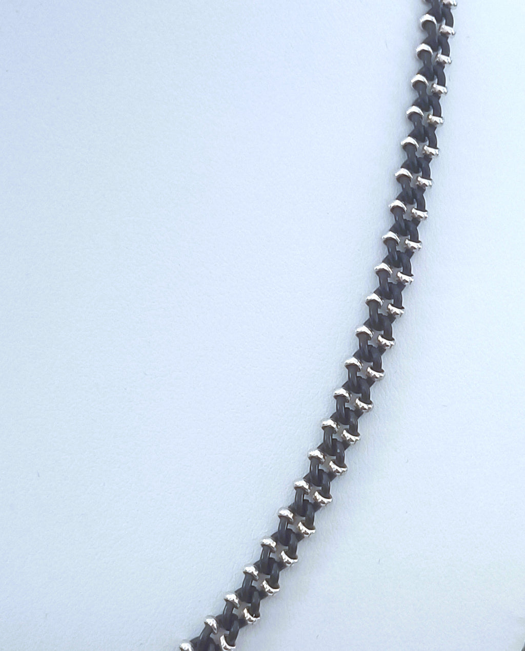 COLLANA MIX ARGENTO E ACCIAIO BRUNITO