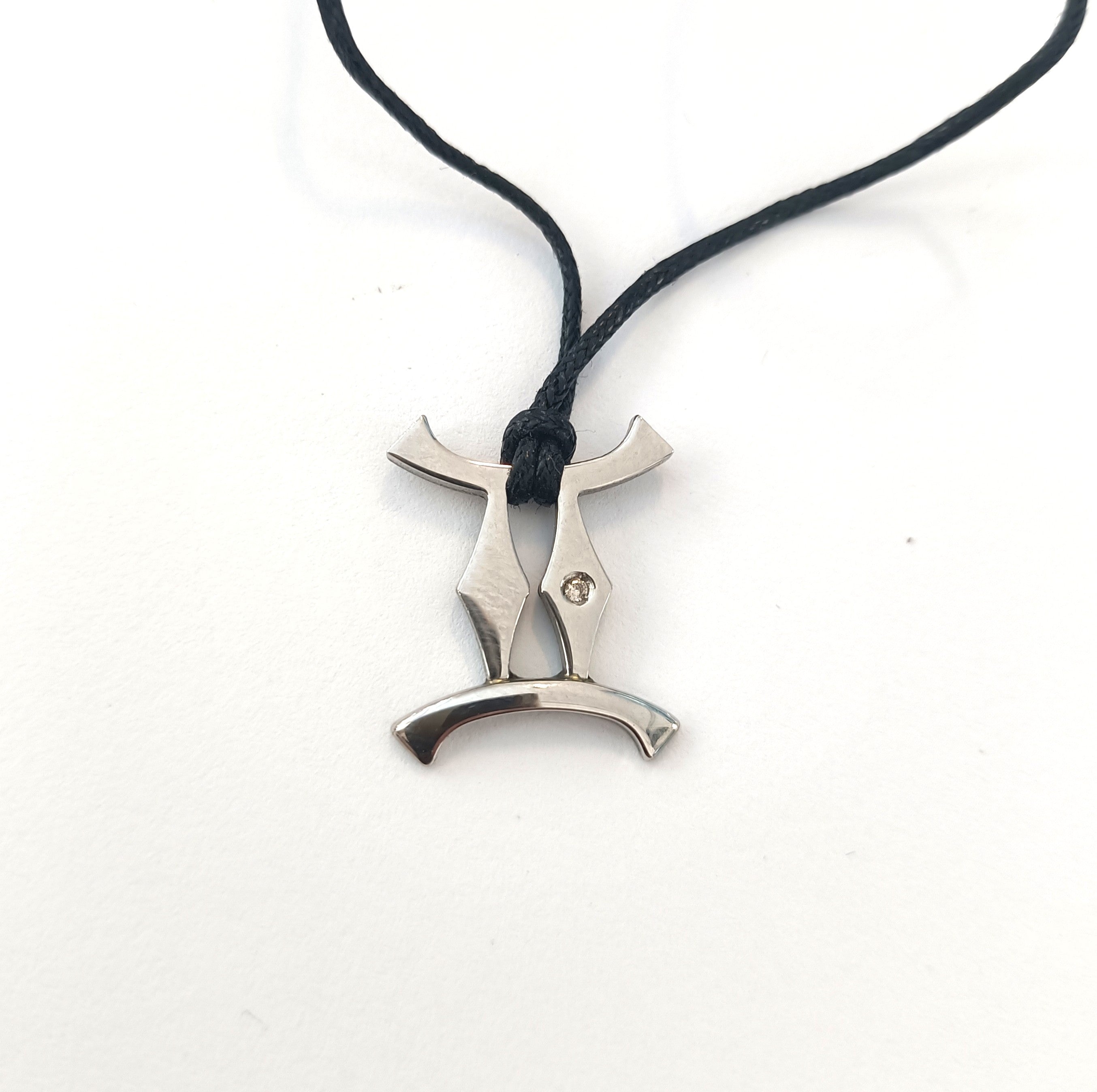 COLLINI IN ACCIAIO  ANALLERGICO CON DIAMANTINO NATURALE